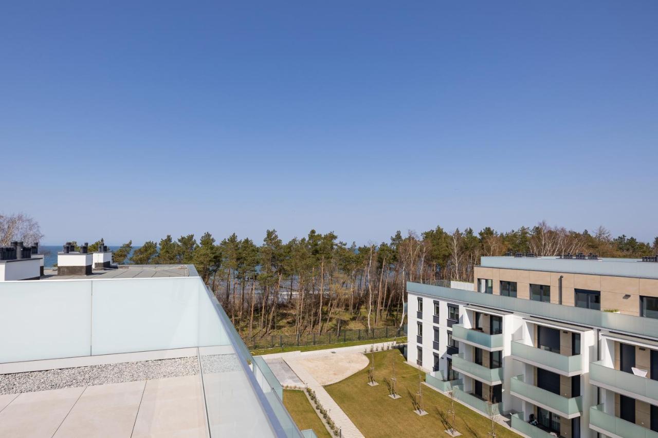 Platinium Apartment By Renters Prestige Rewal Exterior photo